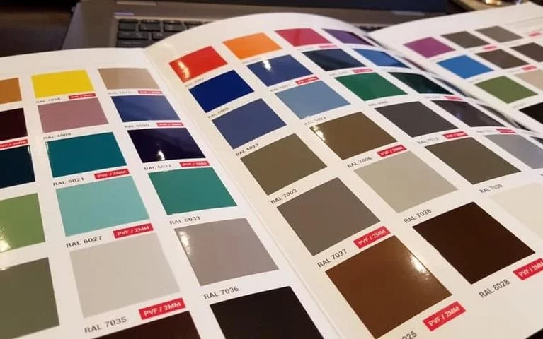 Color card for powder coatings